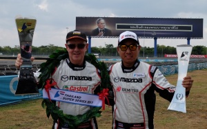 มาสด้าผงาดคว้าแชมป์ไทยแลนด์ฯ  ดึงนักแข่งเก๋า “มานะ“ ร่วมทีมมอเตอร์สปอร์ต