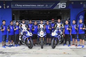 “เจ้าเบิร์ด” นักบิดยามาฮ่าแรงสุด   ควบรถแข่ง R6 นำม้วนเดียวคว้าชัย SS1