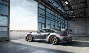 New Porsche 911 GT2 RS  พลังจัดจ้าน 700 แรงม้า..ช่วงล่างสไตล์รถแข่ง