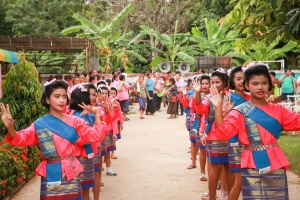 ลามิน่า มินิสานฝัน ปีที่ 8   หนุนการศึกษามอบอาคารเรียน   
