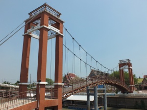 ตลาดเก้าห้อง 100ปี สุพรรณบุรี ปิดฉากตำนานตลาดเก่า...ที่่ถูกหลงลืม 