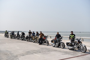  รอยัล เอนฟิลด์  จัดทริปสำหรับสาวกไบค์เกอร์